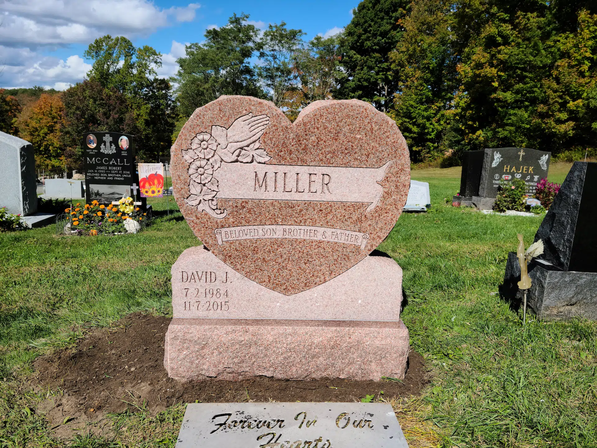 granite Grave Statue hand-carved by Memorial Statue Shop in NJ — image 3